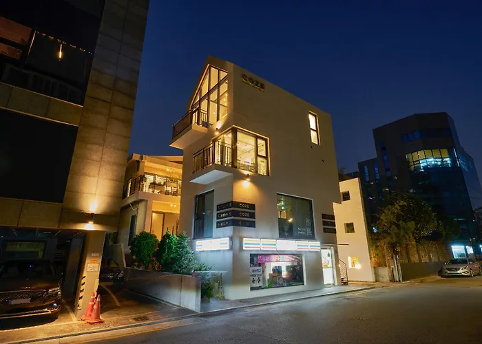 펜션 B9 Tailored Service Near Hongik Univ Station *